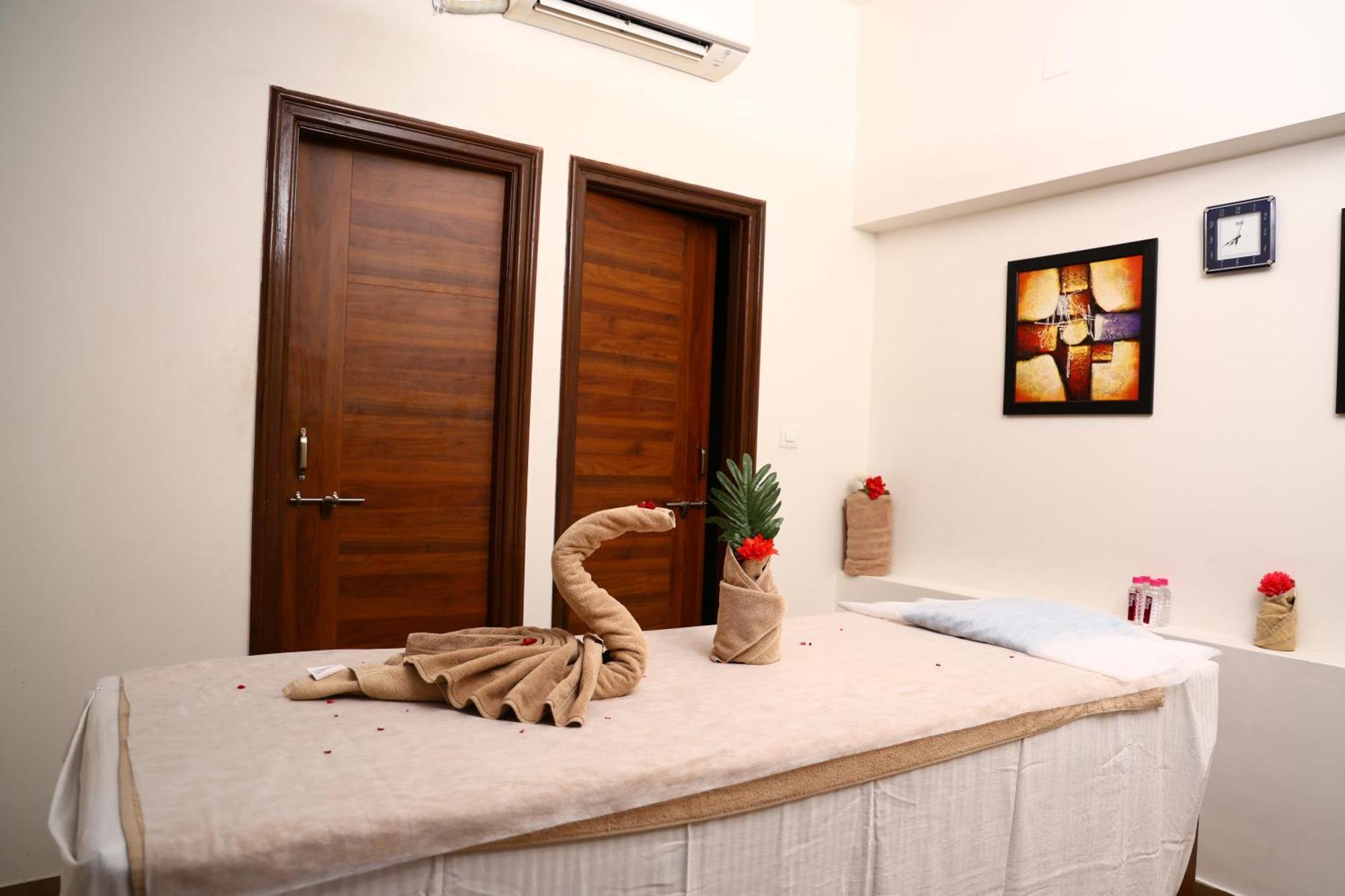Seasons Park Resort Udaipur Exterior photo